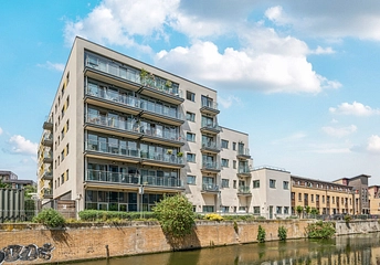 1 bedroom apartment for sale - Flat 103, Werner Court, 2 Aqua Vista Square, London, E3
