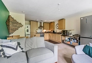 2 bedroom apartment for sale - Wycombe House, Wellesbourne Road, High Wycombe, Buckinghamshire, HP13 - Property View 2