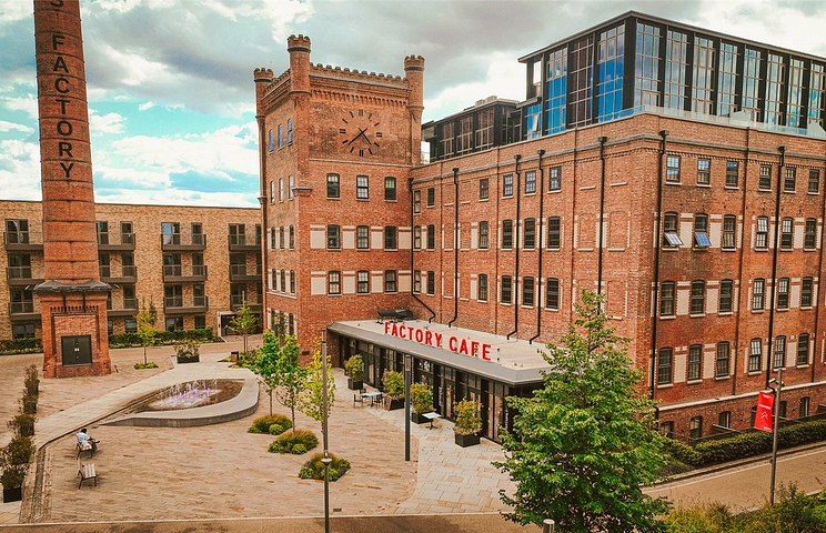 1 bedroom apartment for sale - Engineering Mews, Clock Tower House, Heritage Walk, Slough, Berkshire, SL1