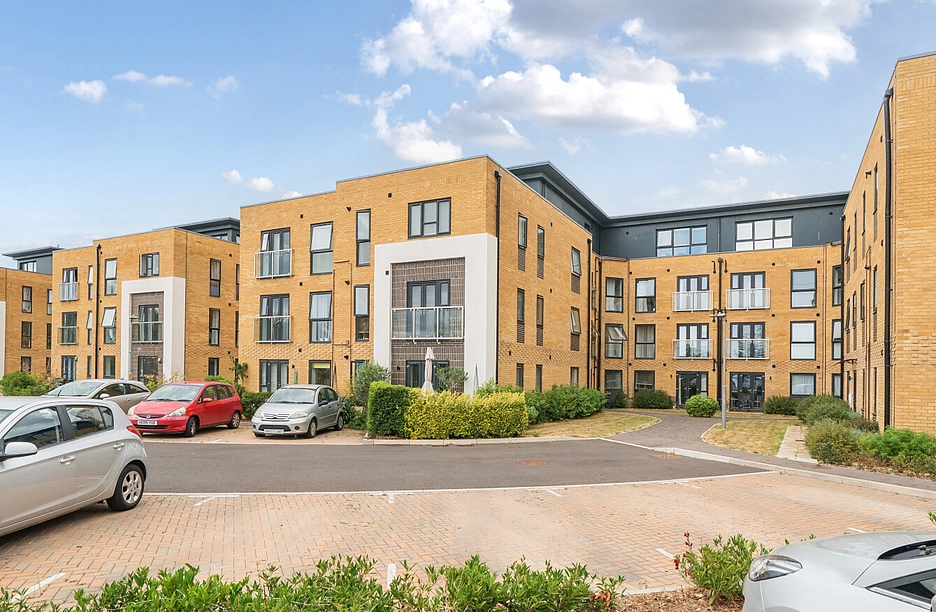 2 bedroom apartment for sale - Brambling Gardens, Poole, Dorset, BH17