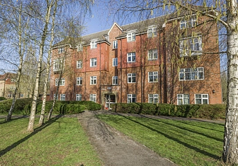 2 bedroom apartment for sale - The Hollies, Mapledurwell, Basingstoke, Hampshire, RG24