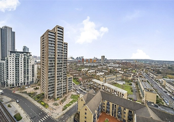 2 bedroom apartment for sale - East Ferry Road, London, E14