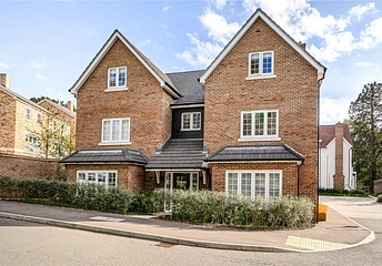 2 bedroom apartment for sale - Merrileas Drive, Oxshott, Leatherhead, Surrey, KT22