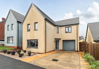 4 bedroom house for sale - Oathills Crescent, Paignton, Devon, TQ4 - Property View 1