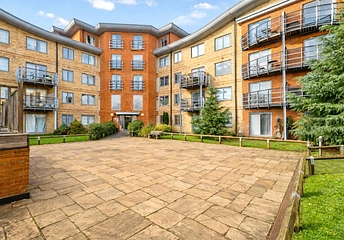 1 bedroom apartment for sale - Quadrant Court, Jubilee Square, Reading, Berkshire, RG1