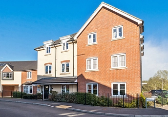 2 bedroom apartment for sale - Elm Drive, Woodley, Reading, Berkshire, RG5
