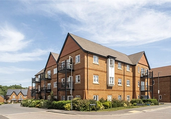 2 bedroom apartment for sale - Valeside Avenue, High Wycombe, Buckinghamshire, HP10