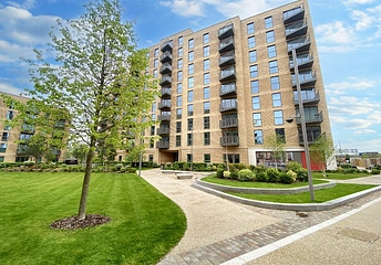 1 bedroom apartment for sale - Aquifer House, Exploration Way, Slough, Berkshire, SL1