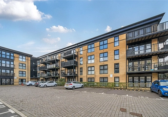 2 bedroom house for sale - Giles Crescent, Stevenage, Hertfordshire, SG1